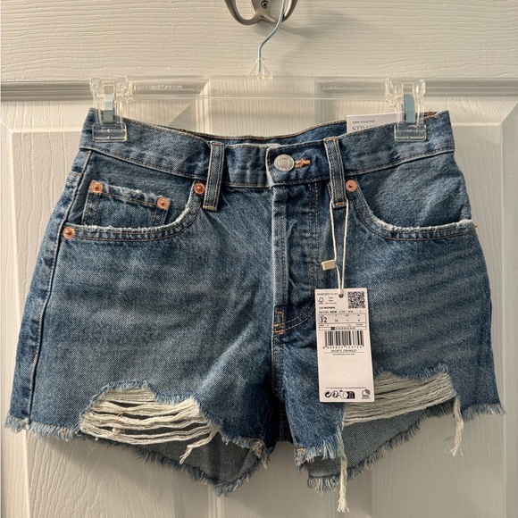 MANGO | Women's Blue Distressed Hailey Frayed Mid rise Denim Shorts - Size 1 - Picture 3 of 14